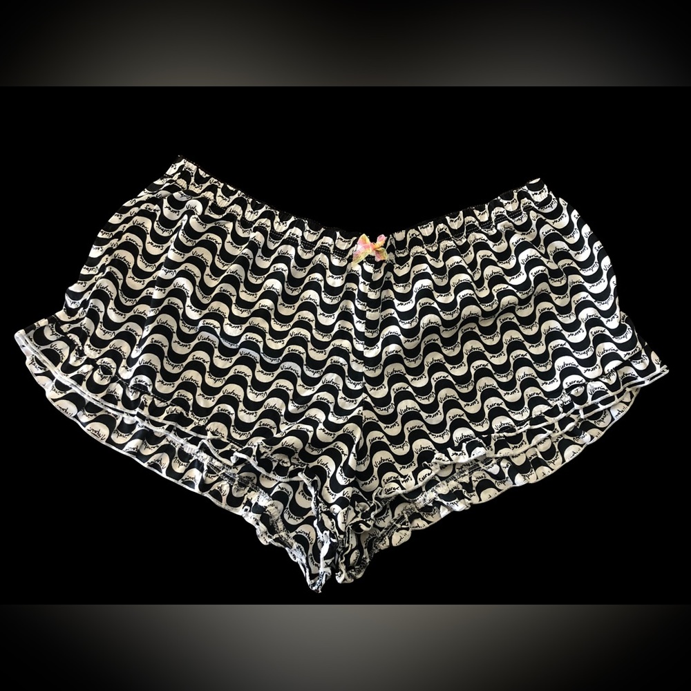 Victoria’s Secret Sleep Shorts - Size L